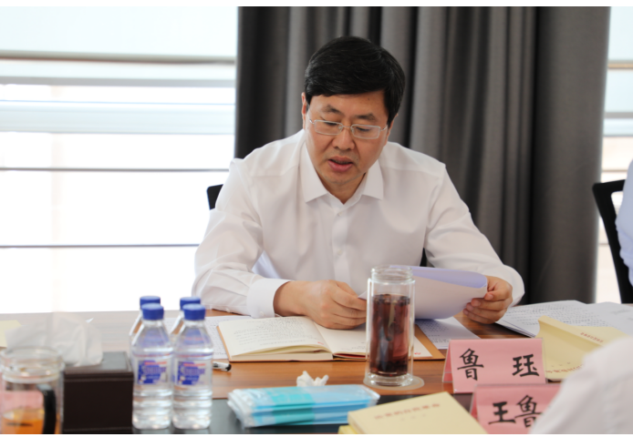 红豆钱包召开主题教育领导小组会议 暨党委书记办公会专题研究部署主题教育相关工作